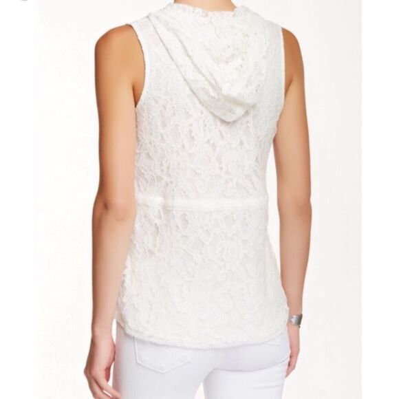 MISS ME Rodeo Lace Western Hooded Top - Picture 2 of 8